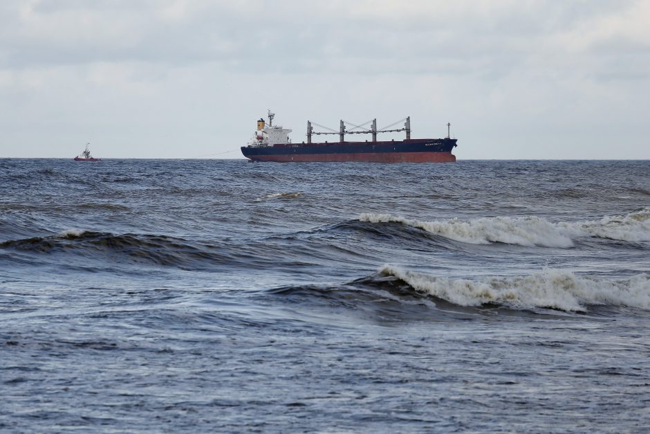 Laivas „Ocean Crown“ nutemptas nuo seklumos
